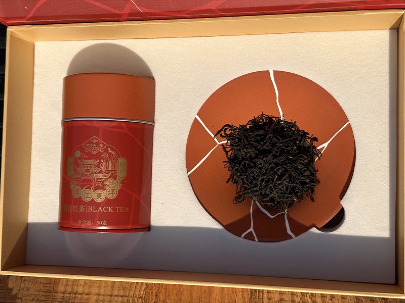 黄石港万年上山茶与器